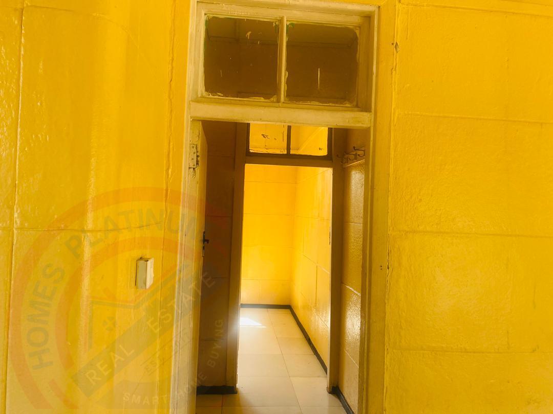 2 Bedroom House for sale in Livingstone