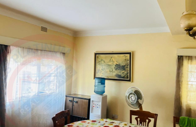 Charming 5 Bedroom House for sale in Livingstone