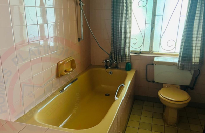 Charming 5 Bedroom House for sale in Livingstone