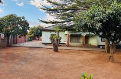 Spacious 3-bedroom house for sale in Livingstone