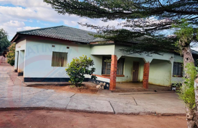 Spacious 3-bedroom house for sale in Livingstone