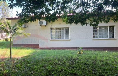 4 Bed House with En-suite for Rent in Livingstone