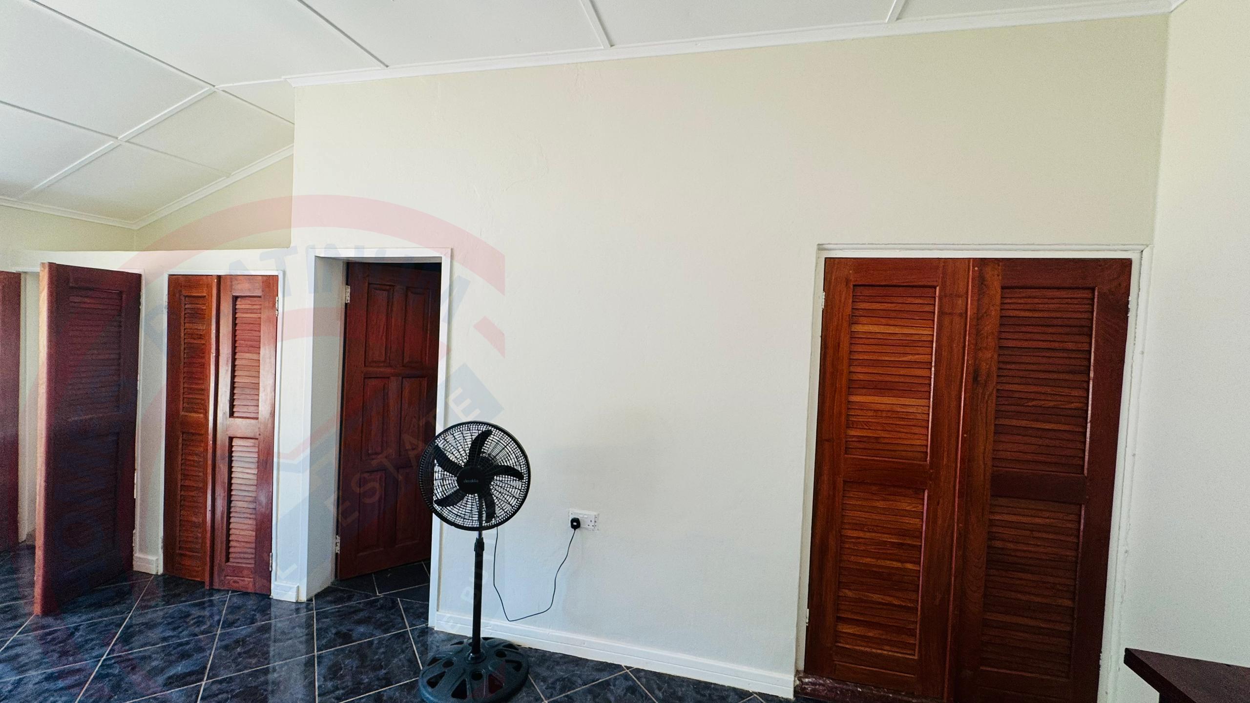 Fully Furnished 3 bedroom for Rent in livingstone