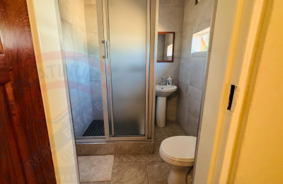 Fully Furnished 3 bedroom for Rent in livingstone