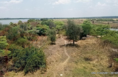 5.8 Ha Zambezi Riverfront For Sale