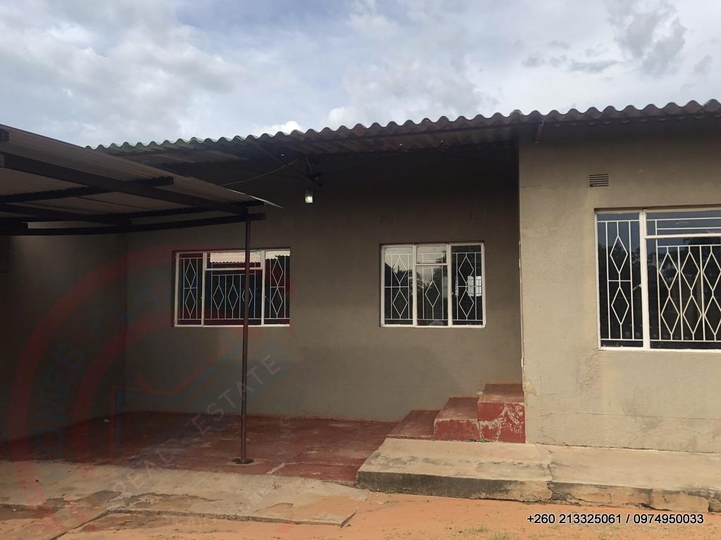 4 Unit Complex In Immaculate Condition For Sale