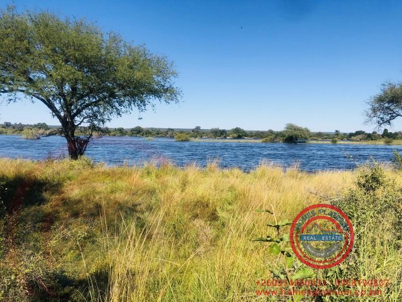 Zambezi Riverfront land