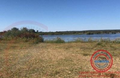 Zambezi Riverfront land