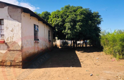 16 Acre Small Holding for sale in Livingstone
