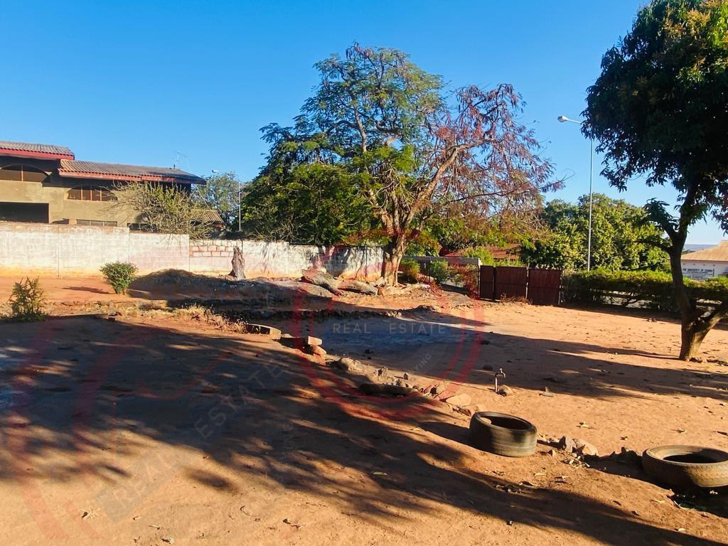 4 bedroom House for sale in Livingstone