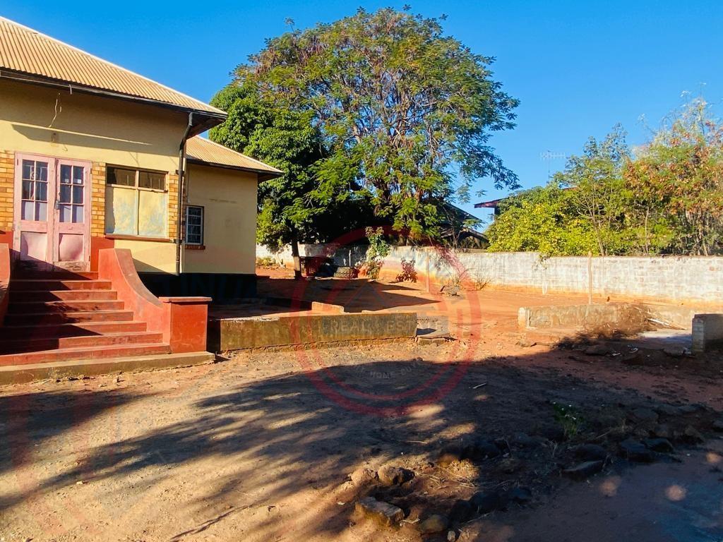 4 bedroom House for sale in Livingstone