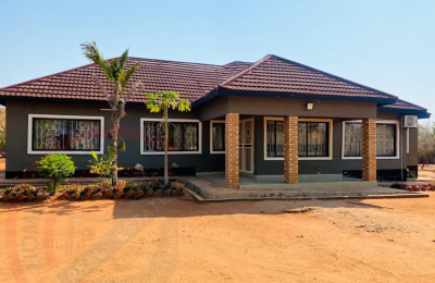 4 bedroom House for sale in Highlands