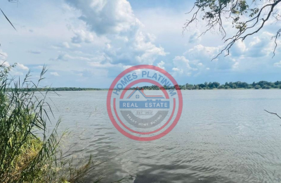 5 Acres Zambezi Water front