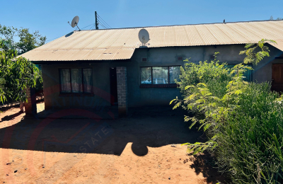 Semi-detached 2 bedroom house for sale