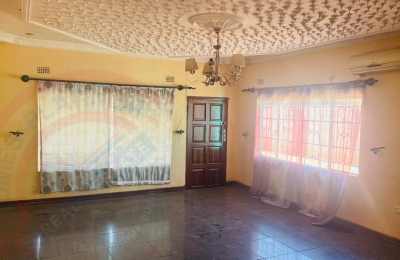 4 Bedroom House For Sale in Elaine Brittel, Livingstone