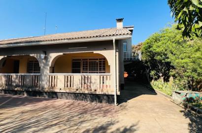 Charming 5 Bedroom House for sale in Livingstone