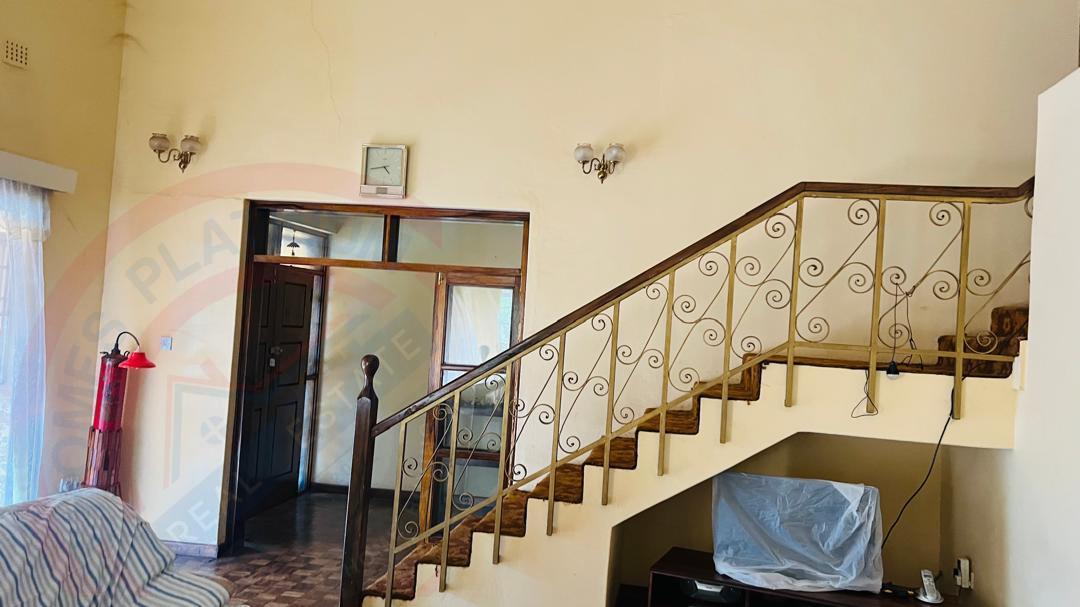 Charming 5 Bedroom House for sale in Livingstone