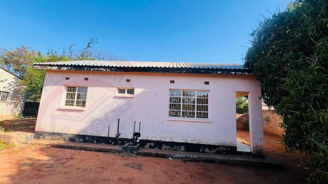 4 bedroom House for sale in Highlands - Livingstone