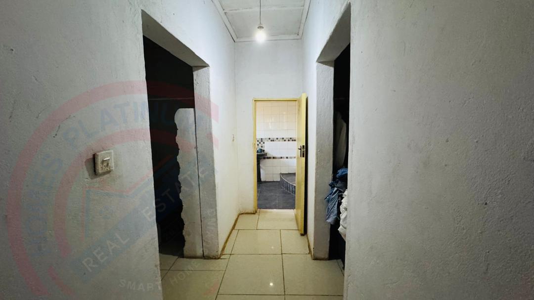 Spacious 3-bedroom house for sale in Livingstone