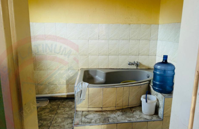 Spacious 3-bedroom house for sale in Livingstone