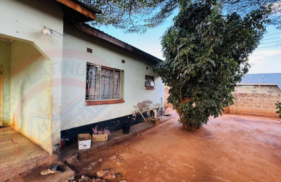 Spacious 3-bedroom house for sale in Livingstone