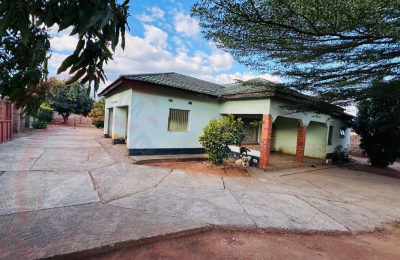 Spacious 3-bedroom house for sale in Livingstone