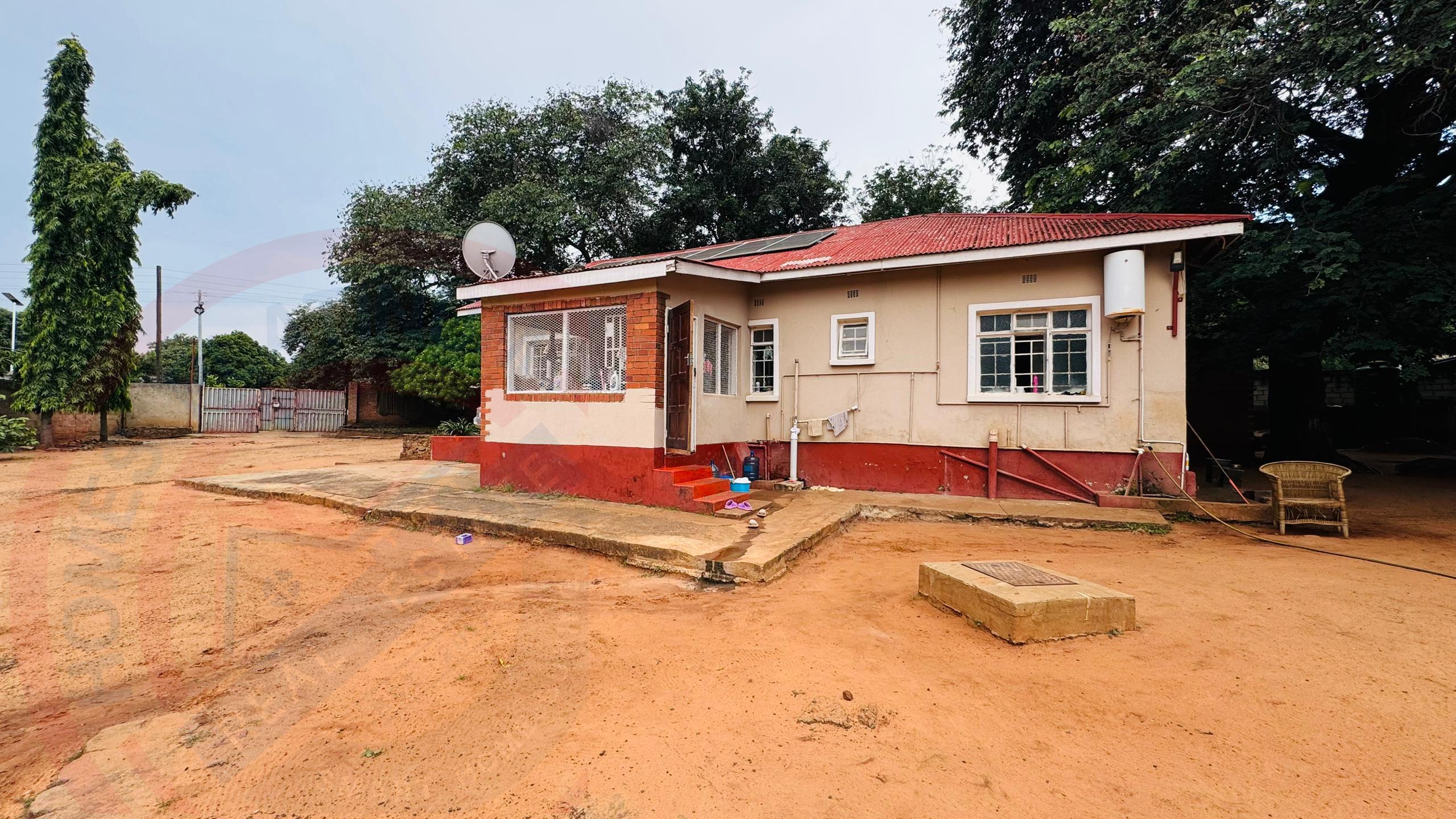 3 bedroom Townhouse for sale in Livingstone