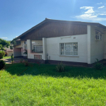 4 Bed House with En-suite for Rent in Livingstone