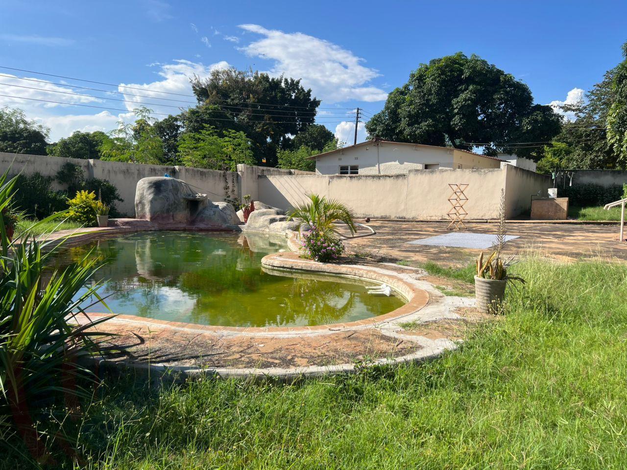 4 Bed House with En-suite in Livingstone