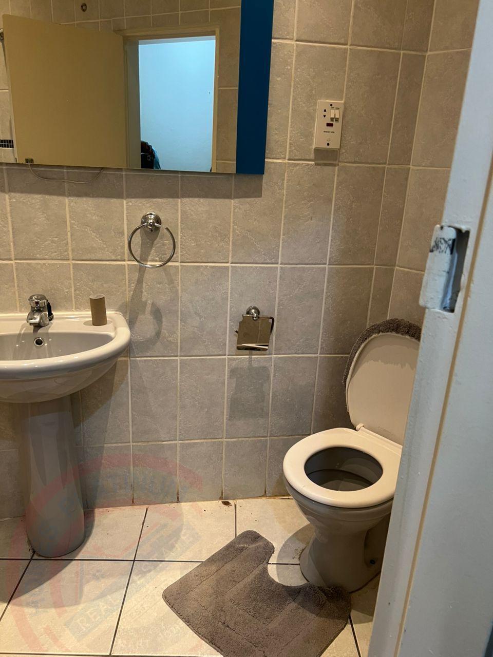 4 Bed House with En-suite in Livingstone