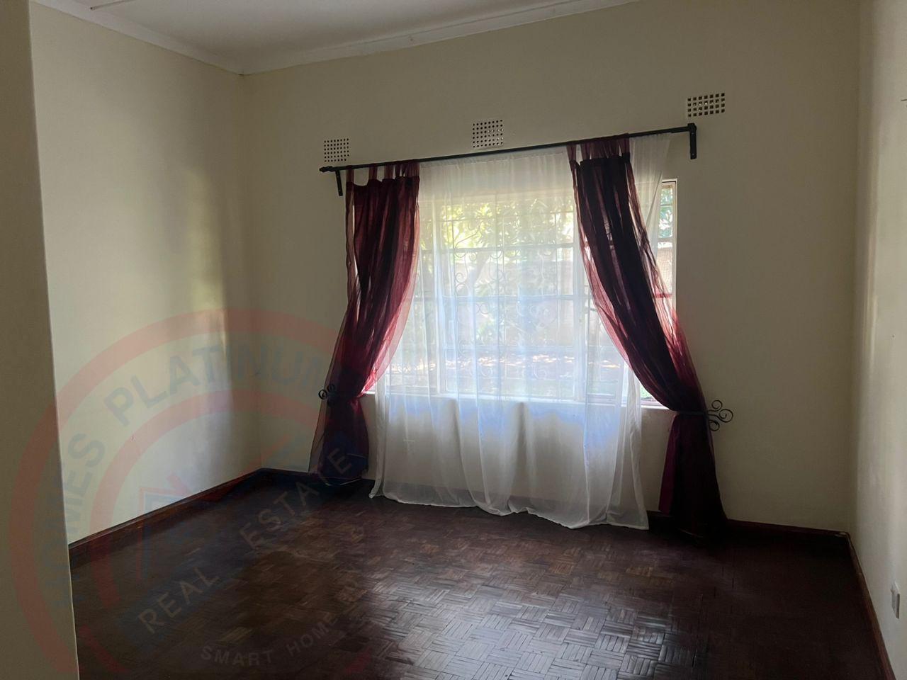 4 Bed House with En-suite in Livingstone