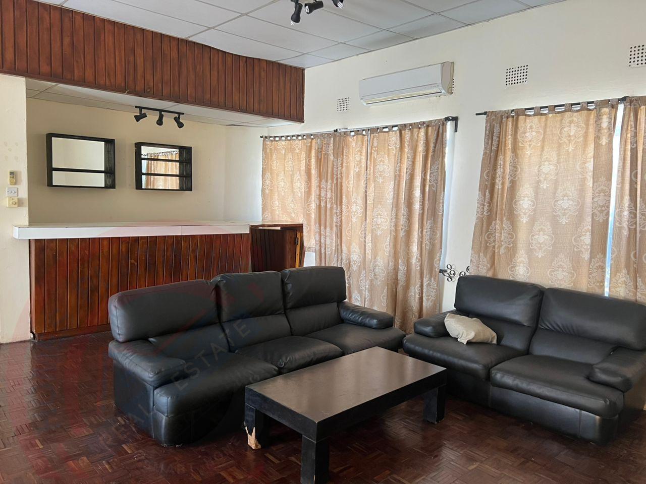 4 Bed House with En-suite in Livingstone