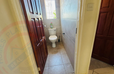Fully Furnished 3 bedroom for Rent in livingstone