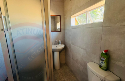 Fully Furnished 3 bedroom for Rent in livingstone