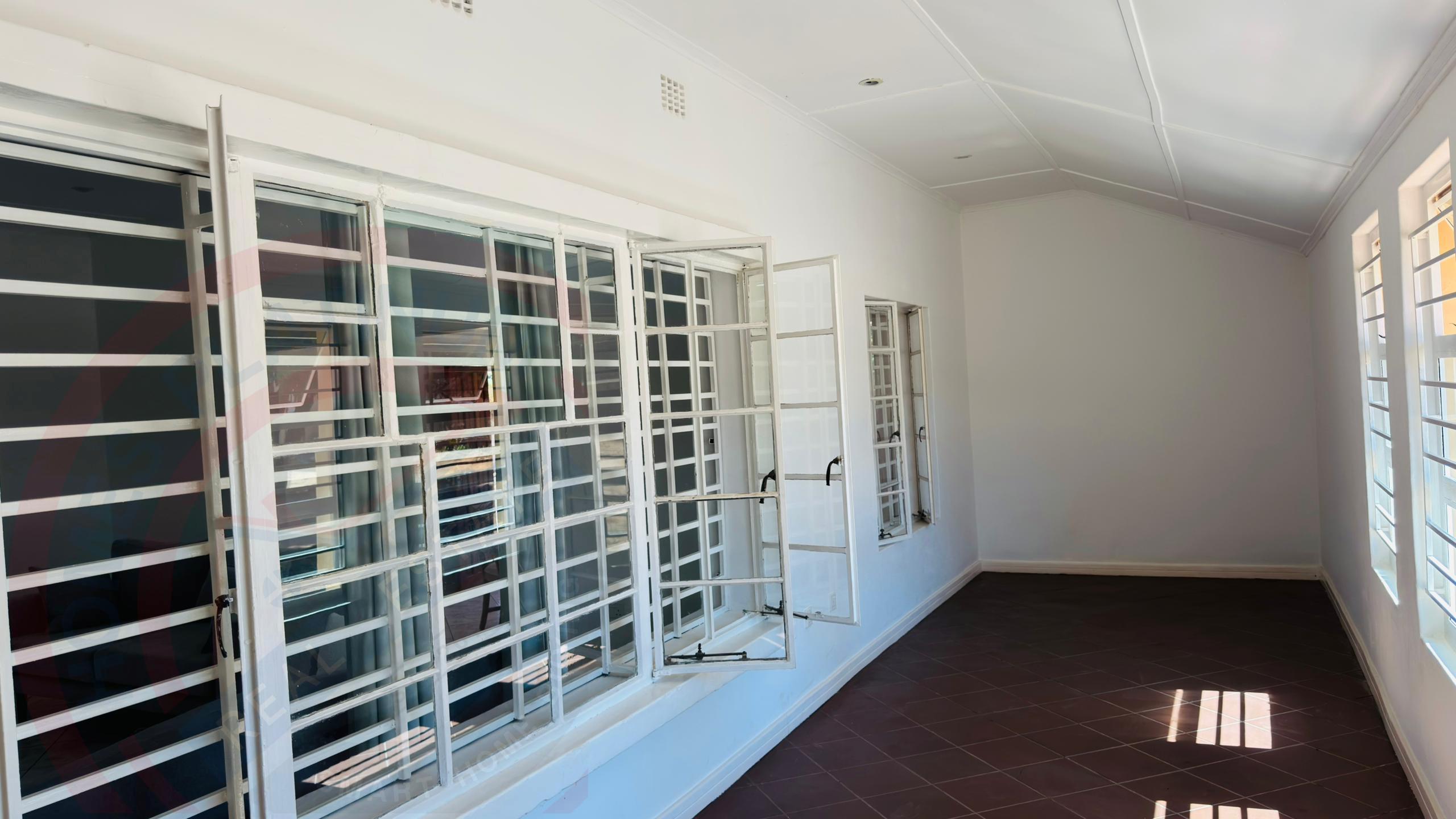 Fully Furnished 3 bedroom for Rent in livingstone