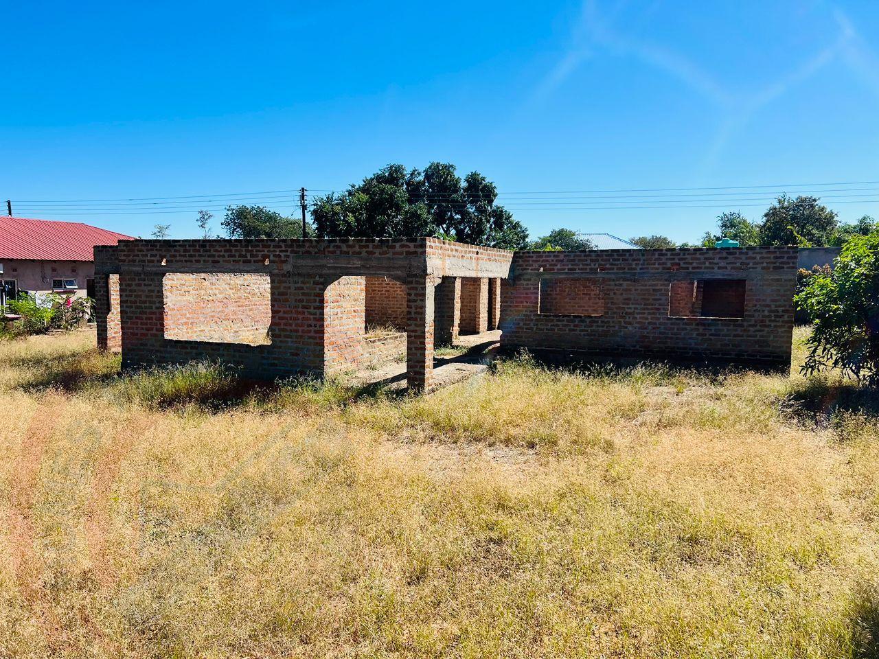 Incomplete 3 bedroom for sale in Livingstone