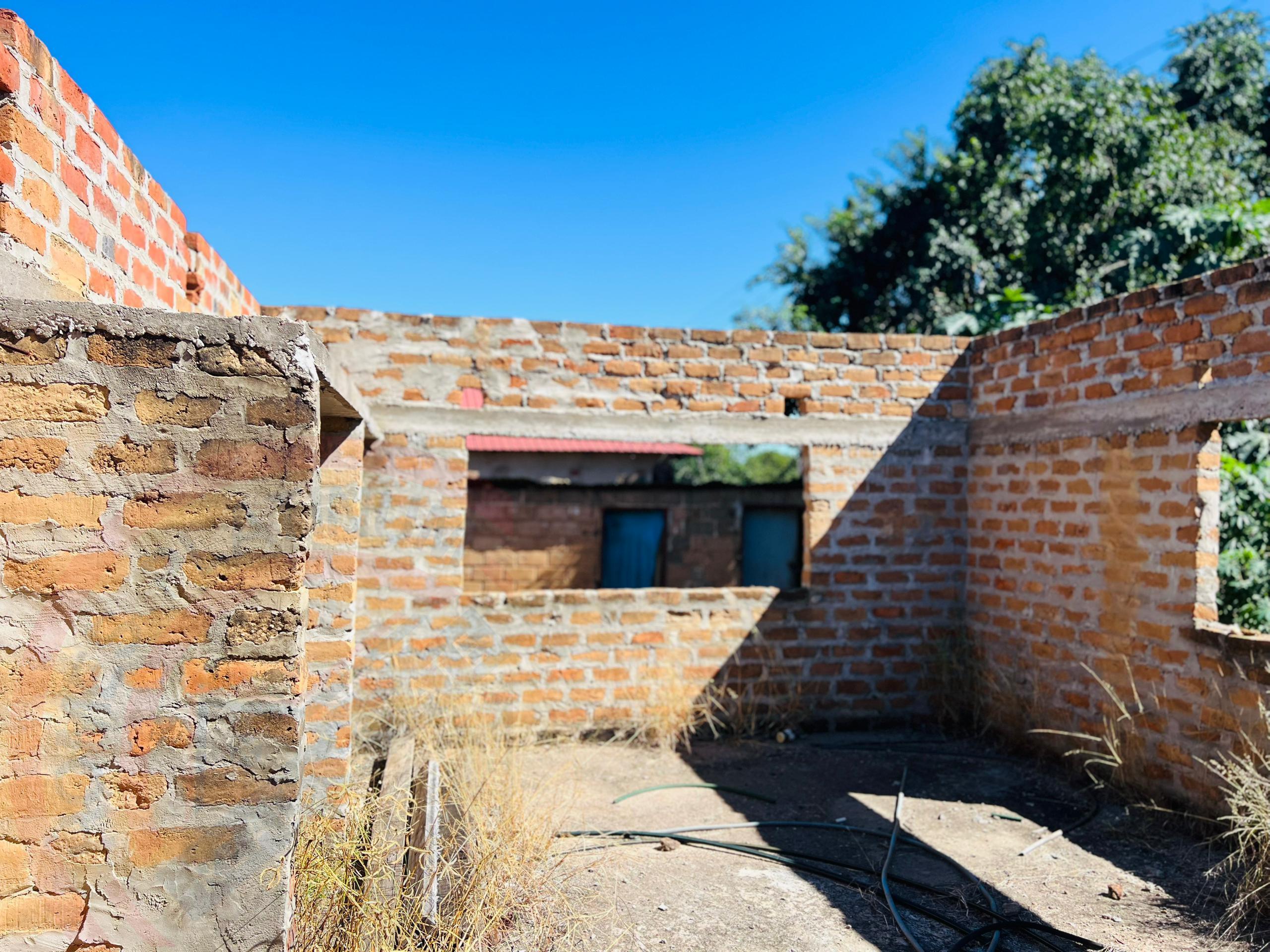 Incomplete 3 bedroom for sale in Livingstone