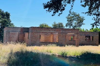 Incomplete 3 bedroom for sale in Livingstone
