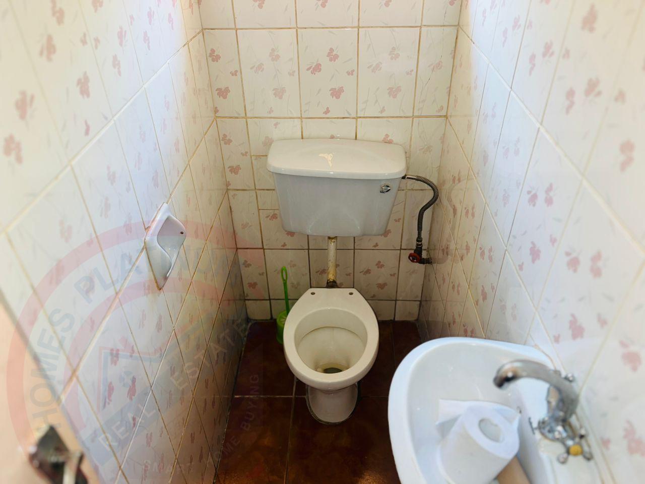 3-Bedroom semi-detcahed House on sale in Livingstone, Off Airport Road
