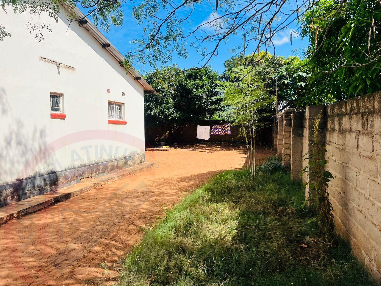 3-Bedroom semi-detcahed House on sale in Livingstone, Off Airport Road