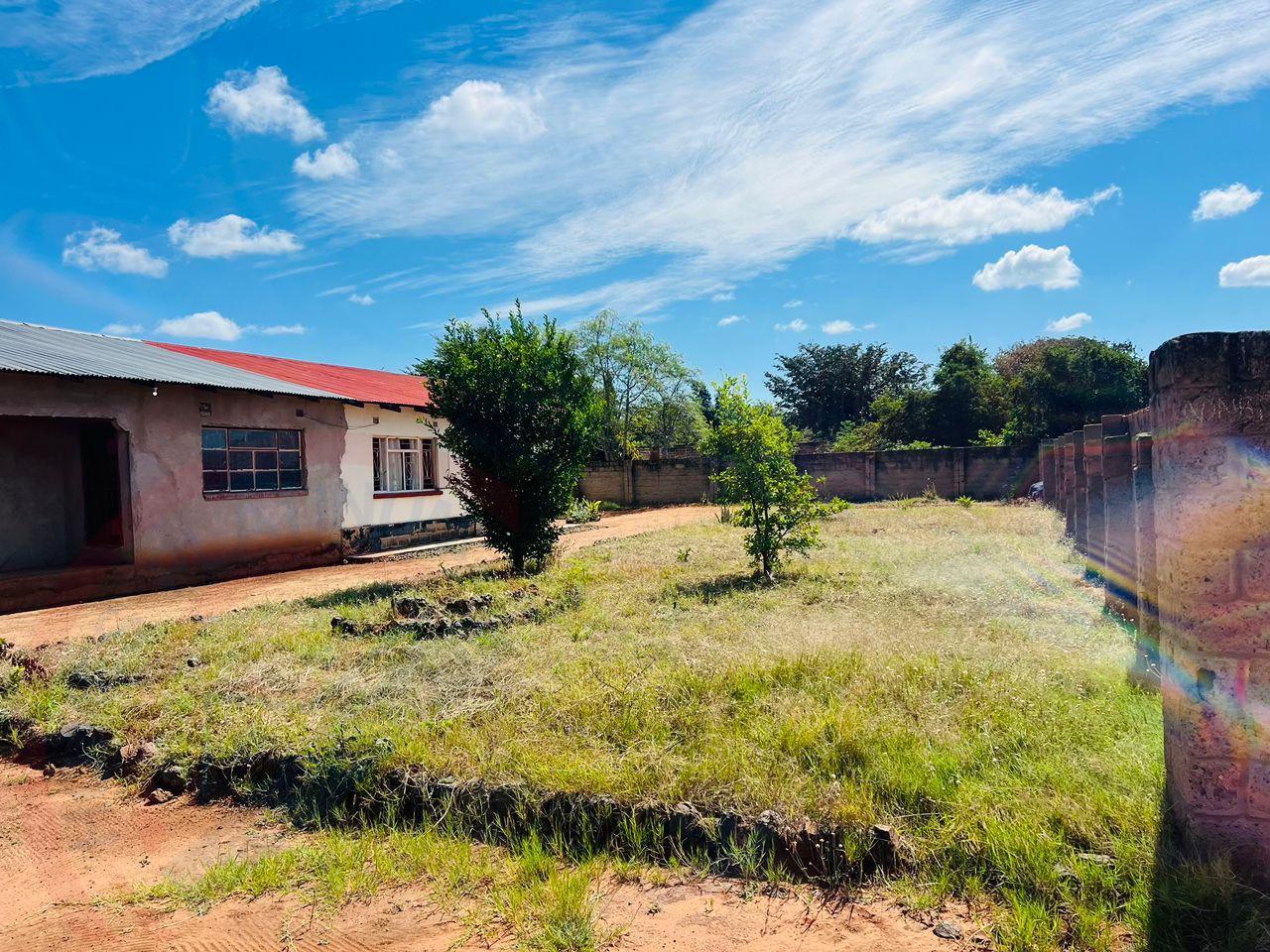 3-Bedroom semi-detcahed House on sale in Livingstone, Off Airport Road